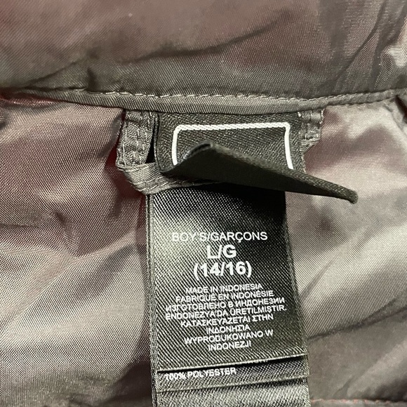 Boys The North Face Red Zip Up Outerwear Liner Outerwear Jacket - Picture 11 of 11